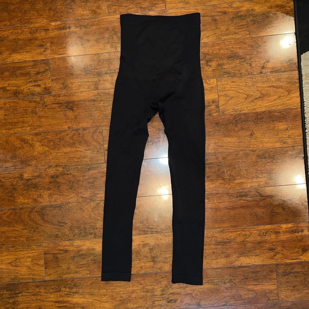 Shapewear leggings